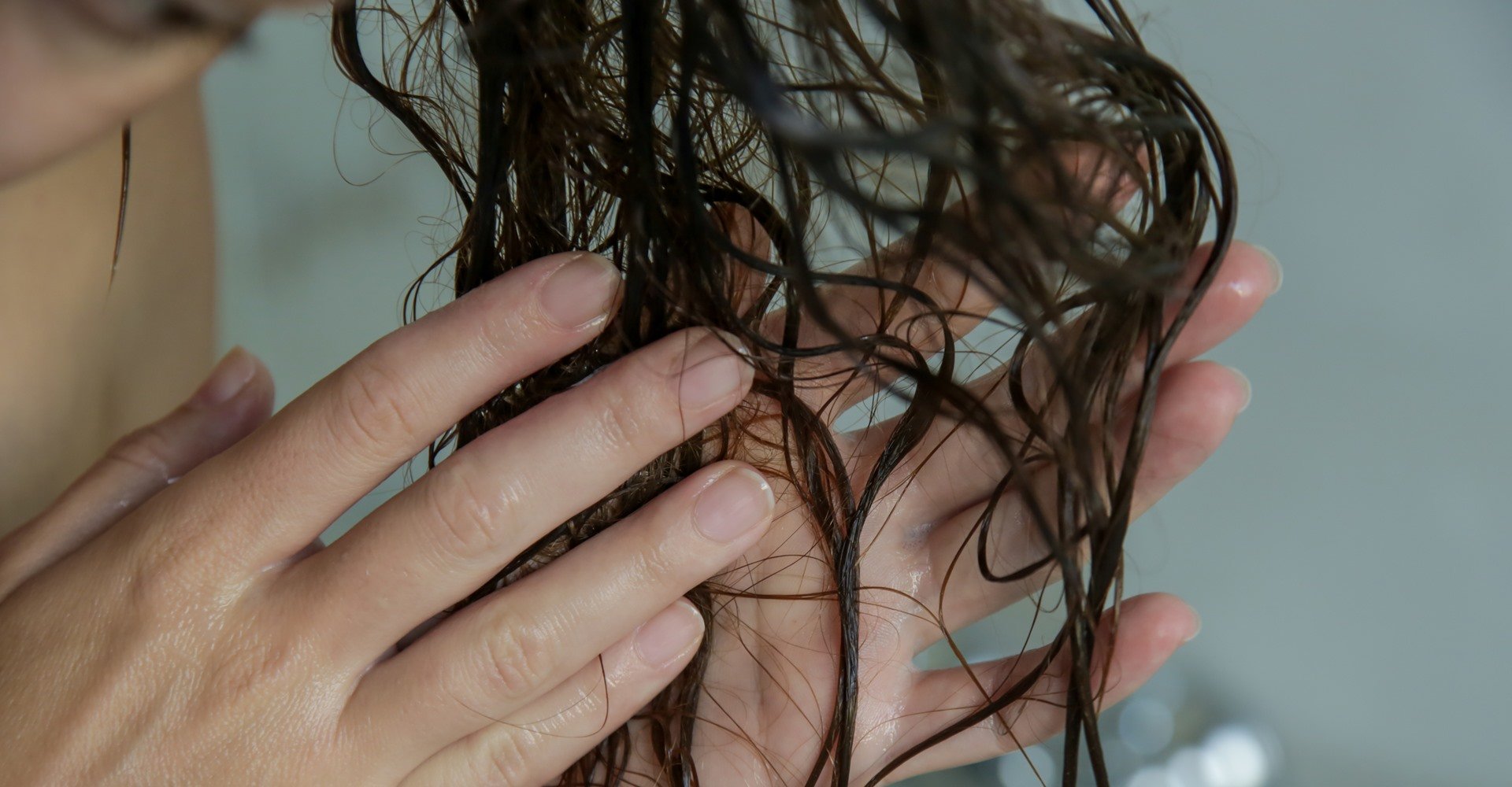 2604 Mascara Com Oleo De Coco Pode Ser Usada Em Todos Os Tipos De Cabelo Descubra